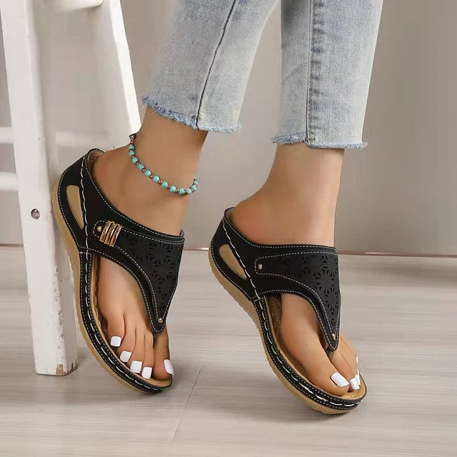 Clip-Toe-Wedge-Heel-Sandals-for-Women-Summer-Pu-Leather-Platform-Platform-Flip-Flops-Ladies-Lightweight.jpg_640x640_084d4475-f23c-406f-b2ff-76e82387f123.webp